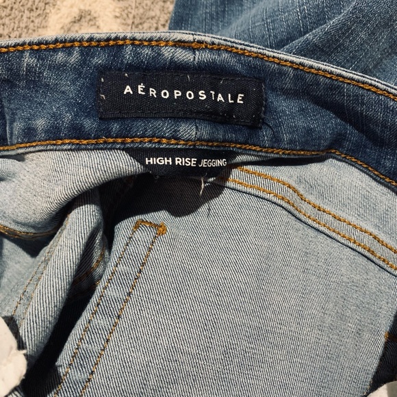 Aeropostale ripped jeans size 000 short - Picture 4 of 4